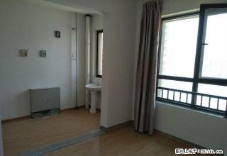 (单间出租)花园路 次卧带阳台 有独立厨房 里面家具家电齐全 不来就是亏 - 济南28生活网 jn.28life.net
